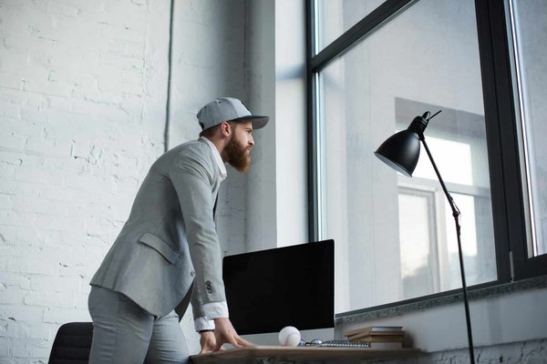 Quels sont les avantages de contacter des entreprises de sport pour les collaborations ou partenariats ?